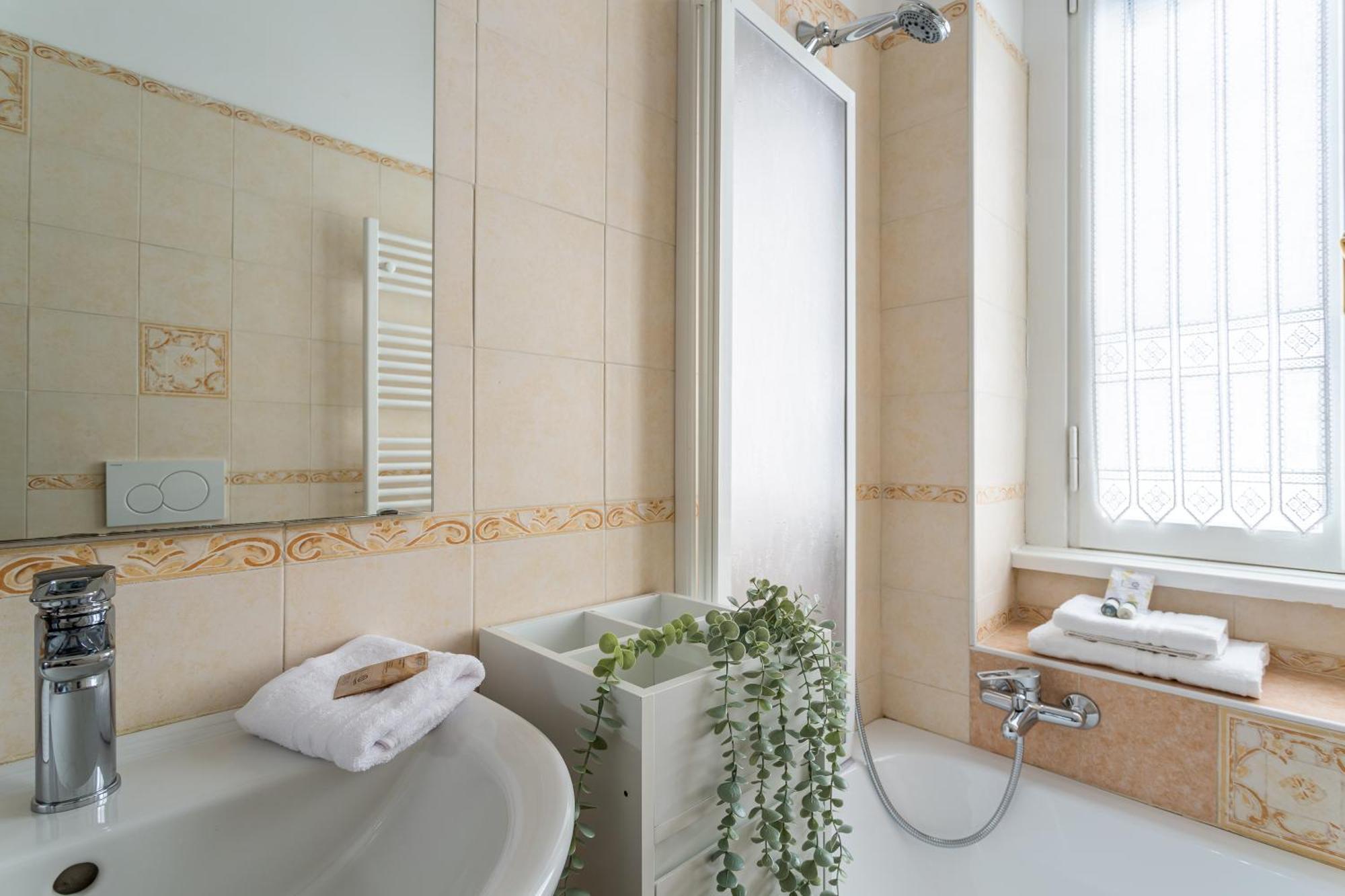 Iflat Vatican Spacious Apartment With Terrace Roma Esterno foto