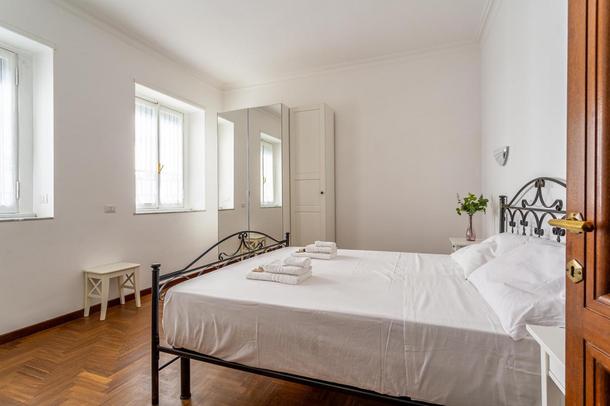 Iflat Vatican Spacious Apartment With Terrace Roma Esterno foto